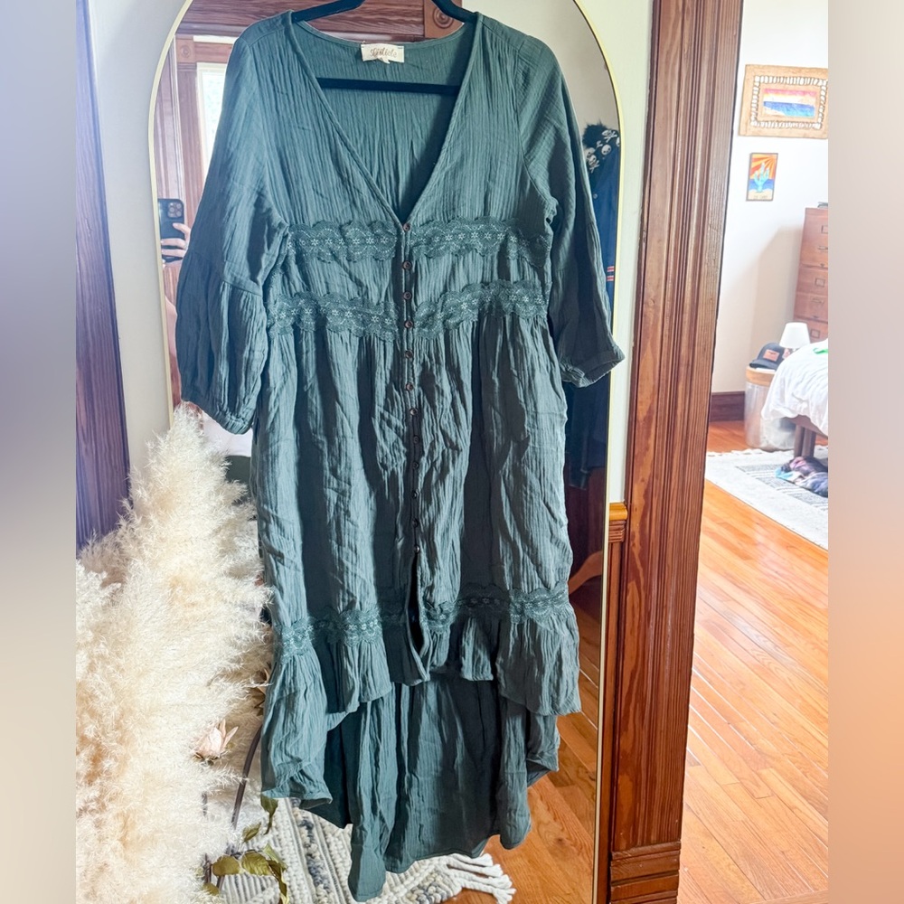 Listicle Boho High-Low Button-Front Maxi Dress